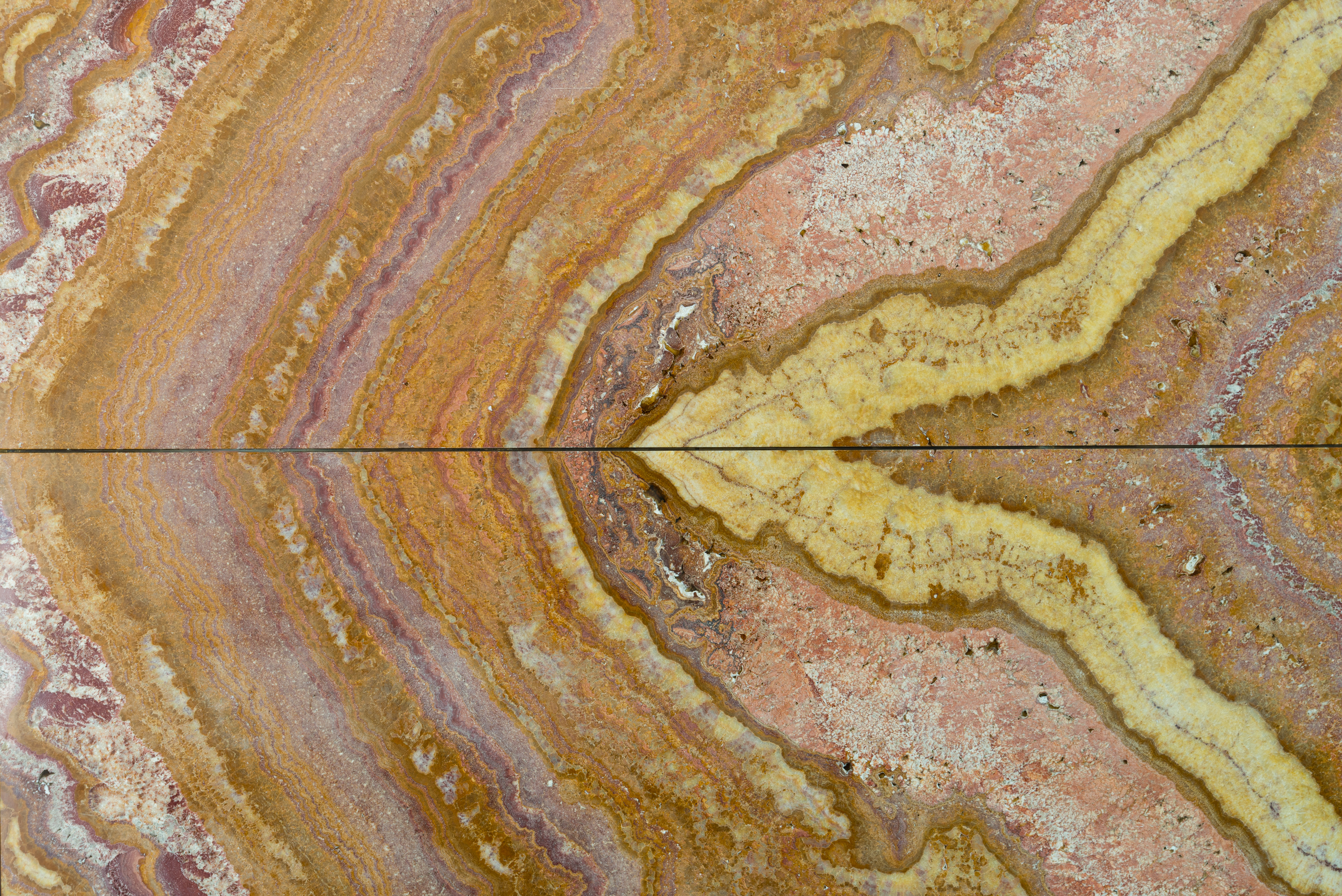 West typeface – Hero image (The ‘Barcelona Pavilion’, designed by Ludwig Mies van der Rohe and Lilly Reich)