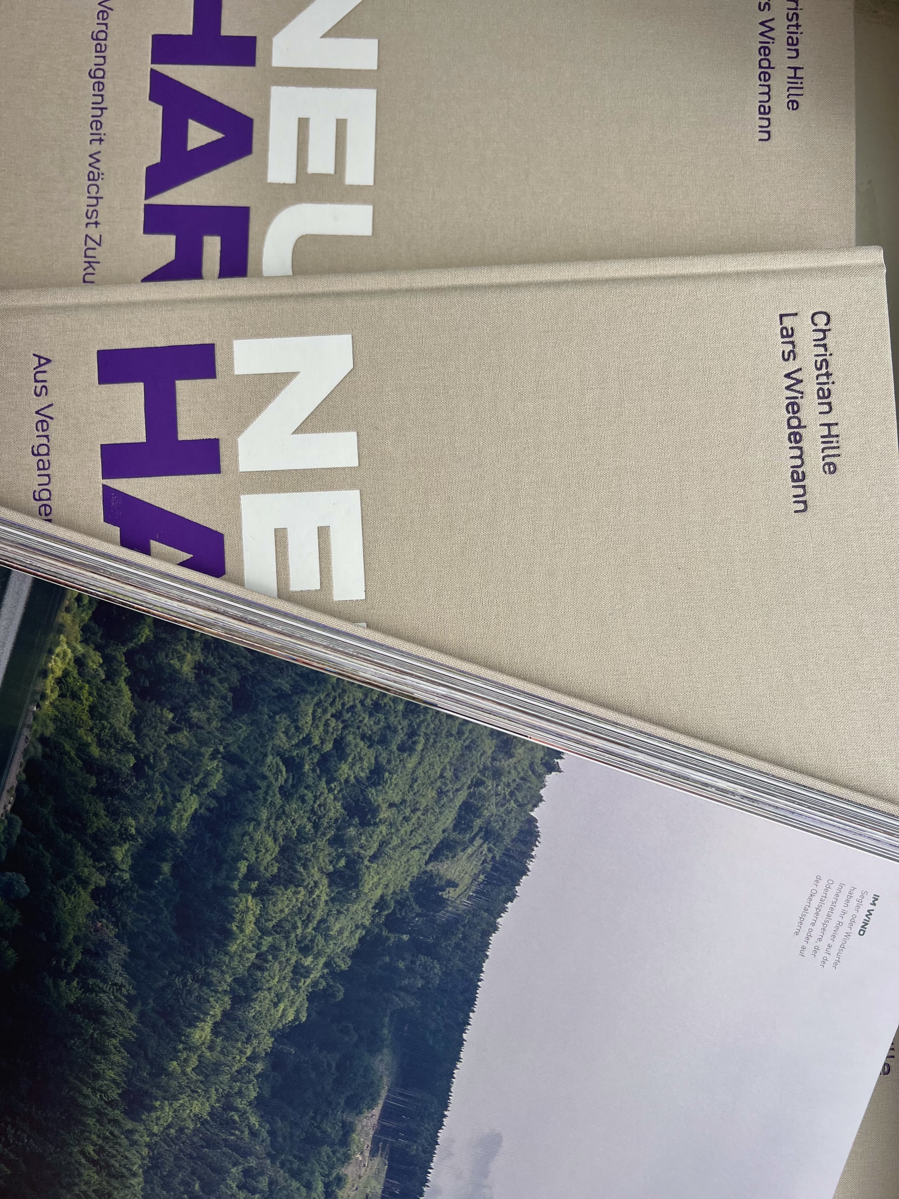 Fonts in Use: Neue DIN for the design of the photography book ‘NeuHarz’